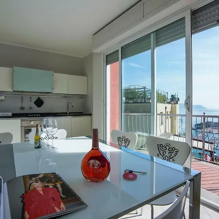 Luxury Terrace 5 Terre Διαμέρισμα *