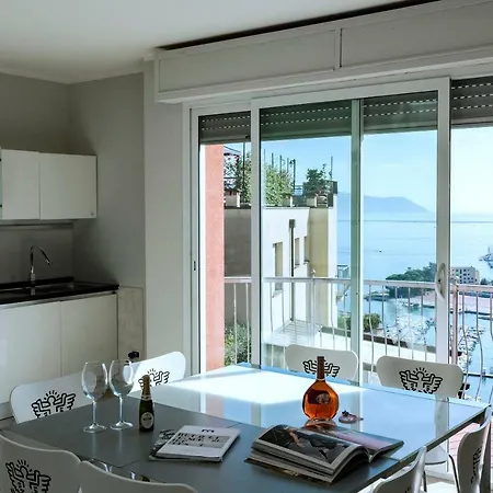 Luxury Terrace 5 Terre Διαμέρισμα *